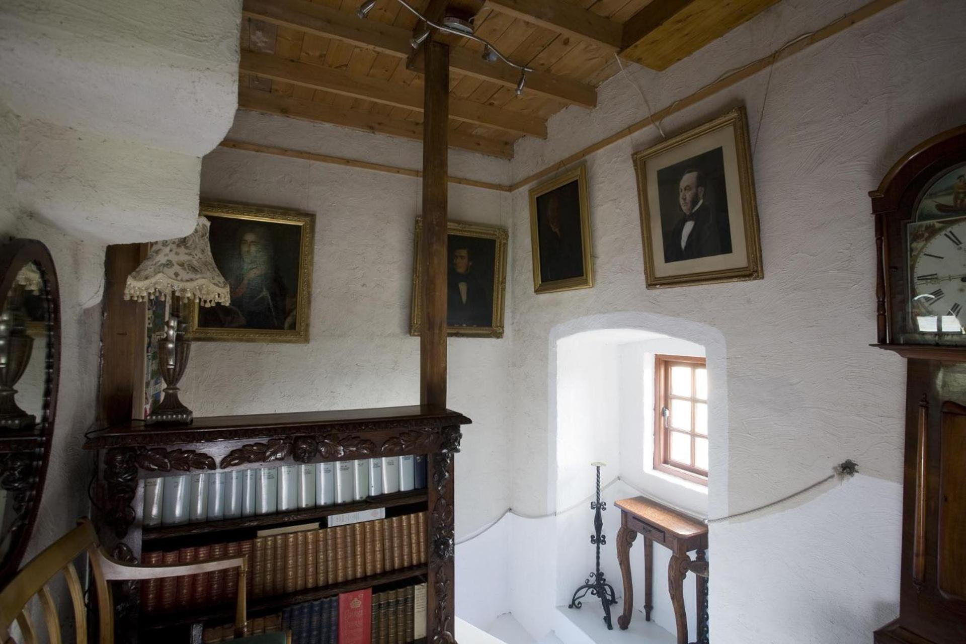 The Manor At Plane Castle Villa Falkirk Exterior foto